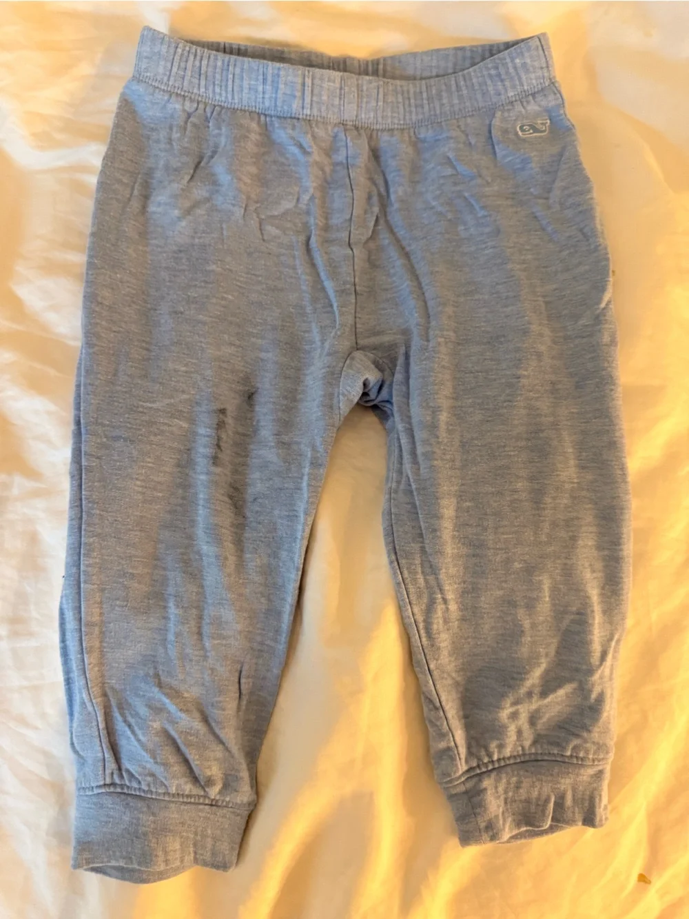 Vineyard Vines soft light